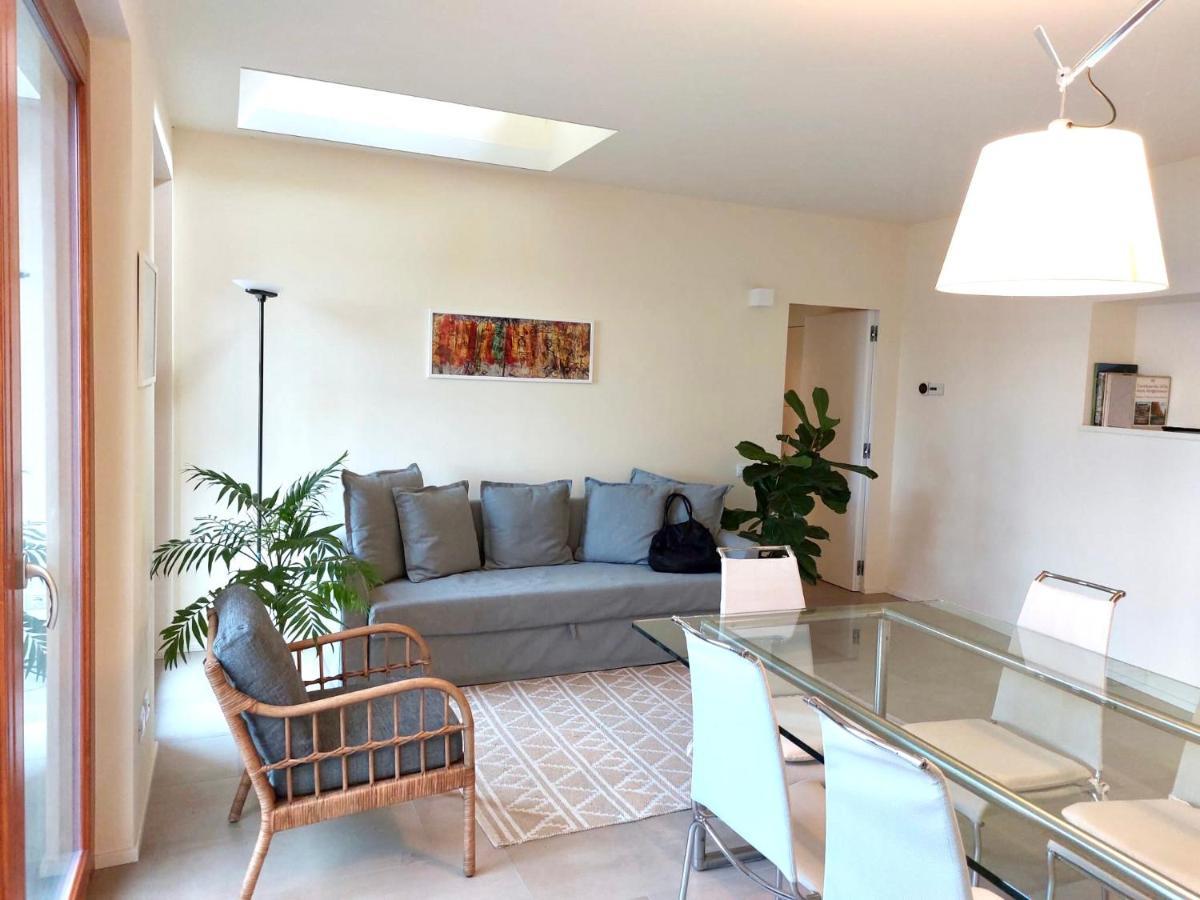 شقة Verde Rame In Citta' Alta Con Garage Charme E Relax بيرغامو المظهر الخارجي الصورة